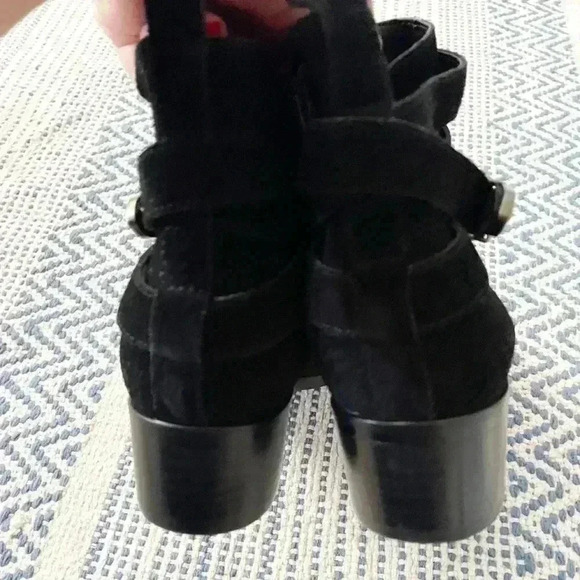 Marc Fisher Black Yandi Bootie - Picture 6 of 7